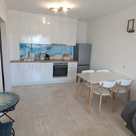 Modern Sea View 1br 2 Min To The By Flat Mаnager 索佐波尔